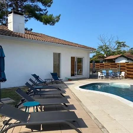 Piscine Bord De Foret * Mimizan