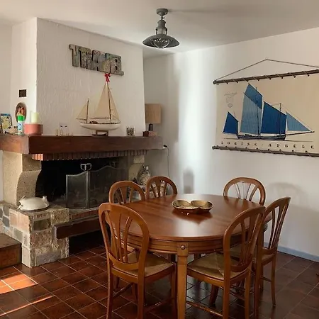 Holiday home Piscine Bord De Foret *