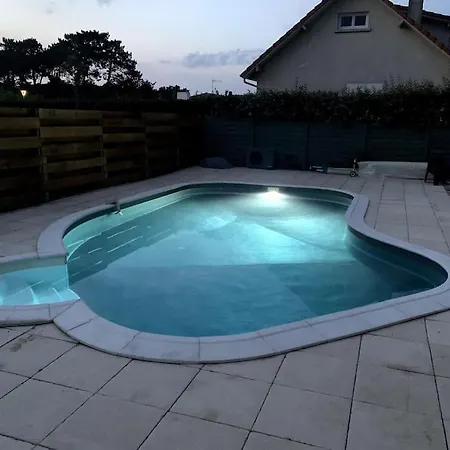 Piscine Bord De Foret * Mimizan
